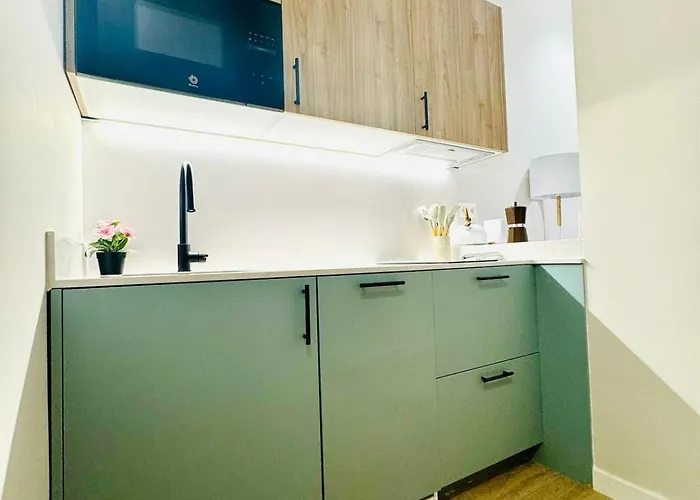 Cozy & Stylish Loft Near Center * Valenza